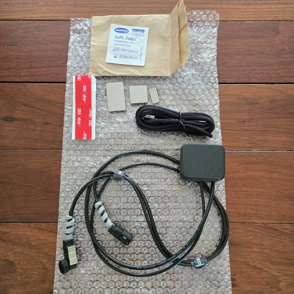 Controller Scroll Wheel - Picture 2 of 4